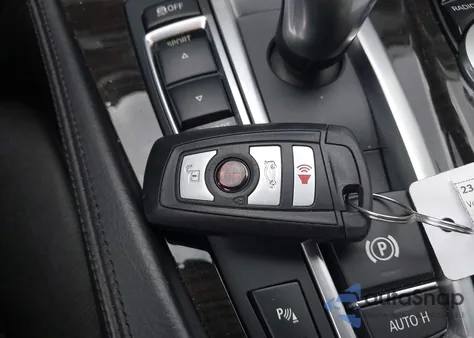 2013 Ford E-350 Super Duty Xlt z USA, uszkodzony, nr VIN 1FBNE3BL1DDA19787